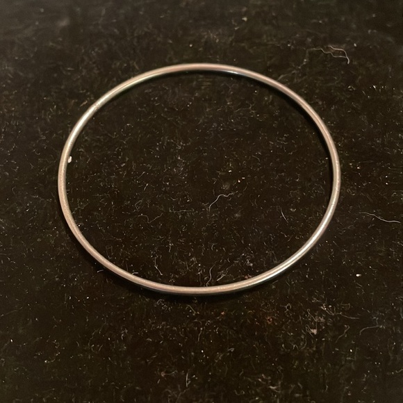 8” mixed metal Minimalist smooth polished silver tone stackable bangle bracelet - Picture 2 of 10